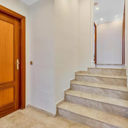 Magnifico Atico De 3 Апартаменты Фуэнхирола