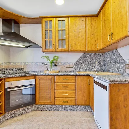 Magnifico Atico De 3 Фуэнхирола