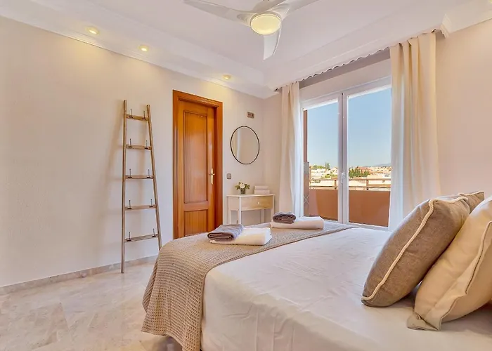 Magnifico Atico De 3 Fuengirola