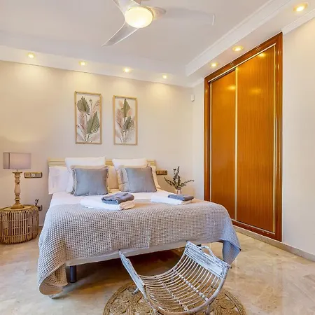 Magnifico Atico De 3 * فوينخيرولا