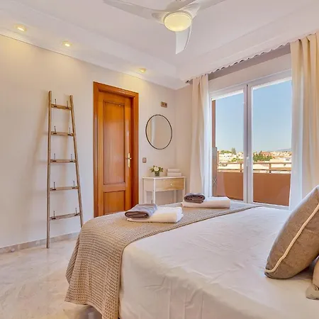 Magnifico Atico De 3 Fuengirola