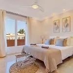 Magnifico Atico De 3 *